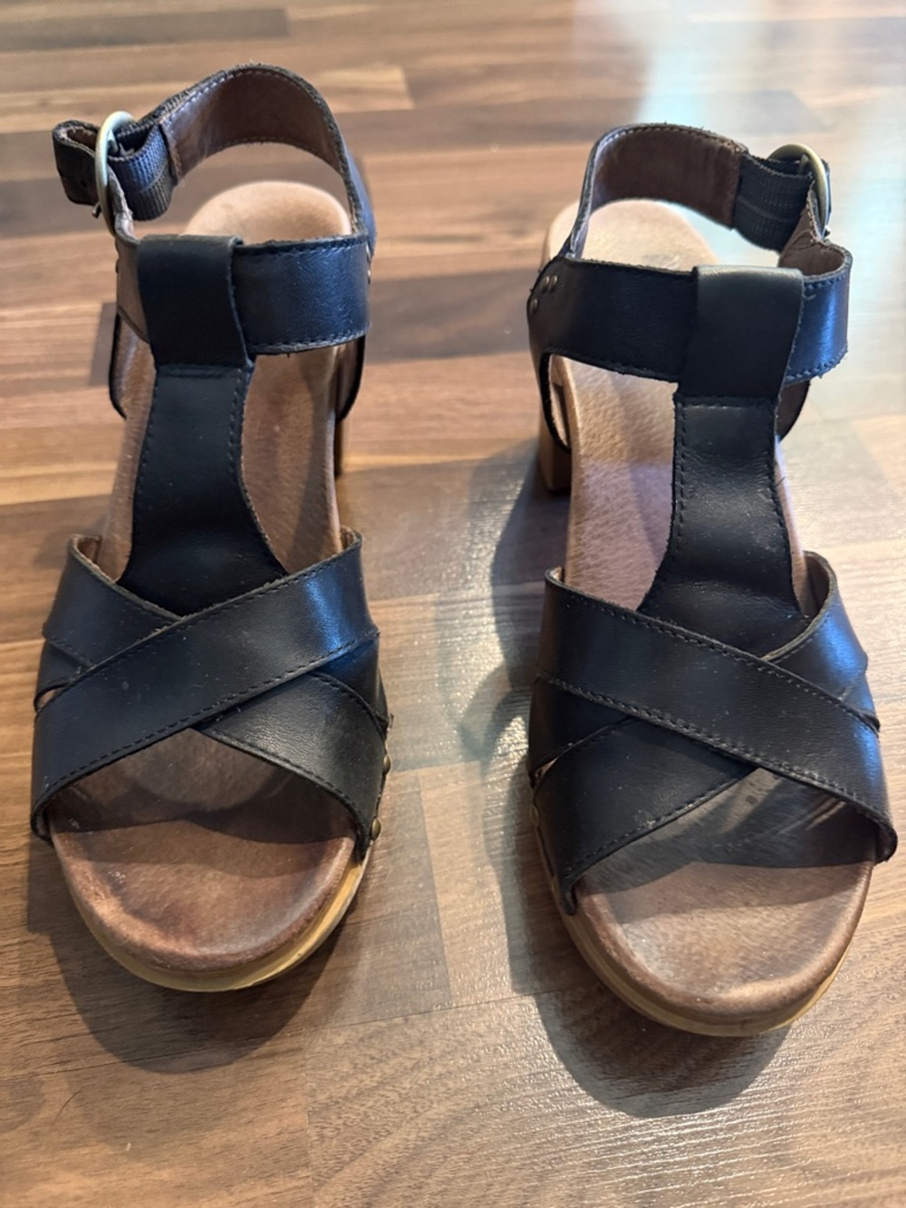 Dansko Black Leather Crisscross Ankle Strap Sandals